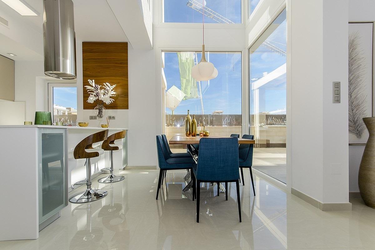 For sale - 3 Bedroom 3 Bathroom Villa in Los Montesinos - La Herrada  - Alicante