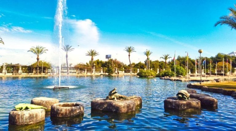 For sale - 3 Bedroom 3 Bathroom Villa in Torrevieja - Aguas Nuevas  - Alicante