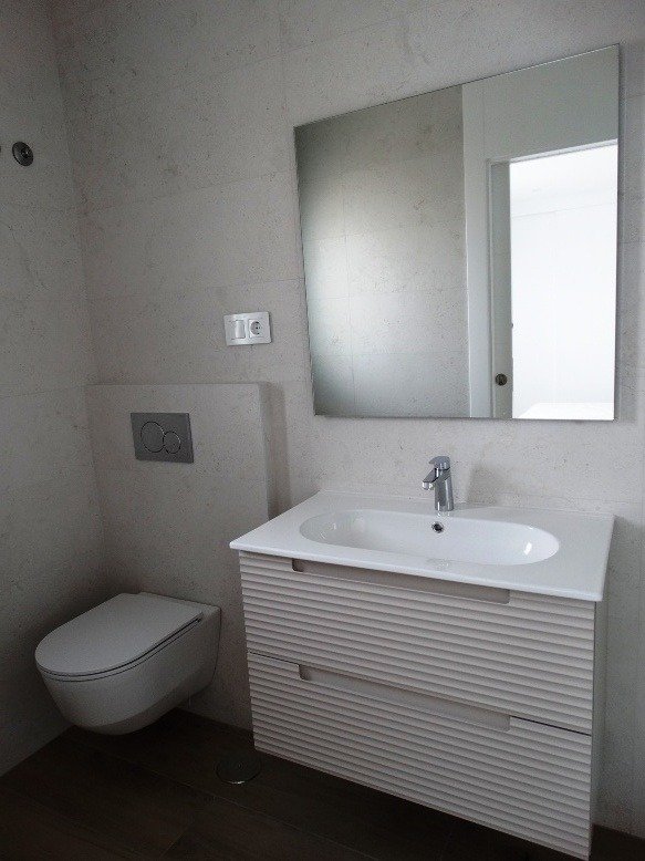 For sale - 3 Bedroom 3 Bathroom Villa in Pilar de La Horadada - pueblo  - Alicante