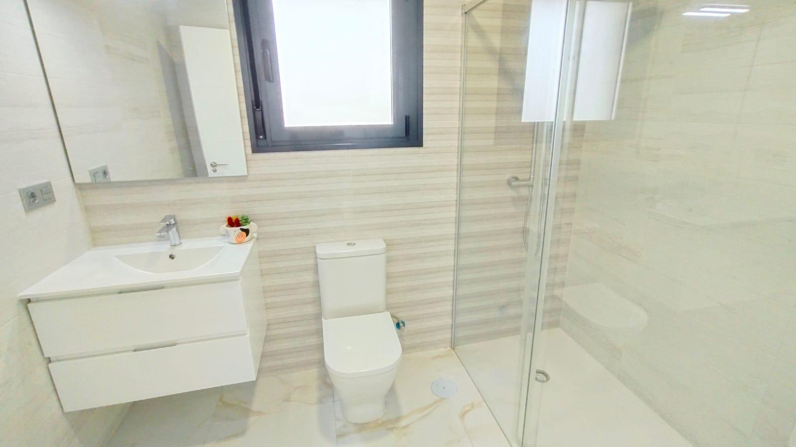 For sale - 3 Bedroom 2 Bathroom Villa in Pilar de La Horadada - Pinar De Campoverde  - Alicante