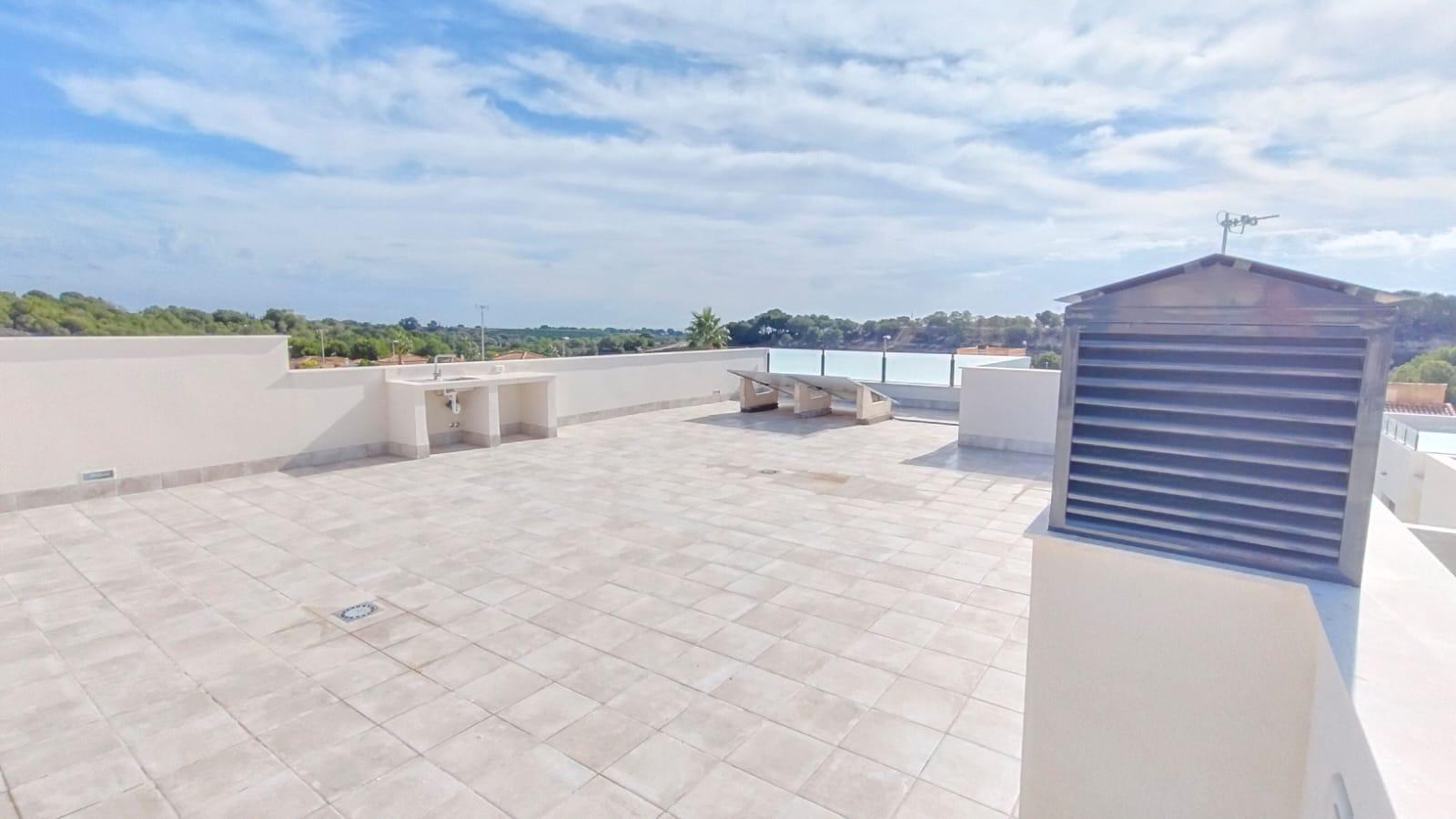 For sale - 3 Bedroom 2 Bathroom Villa in Pilar de La Horadada - Pinar De Campoverde  - Alicante