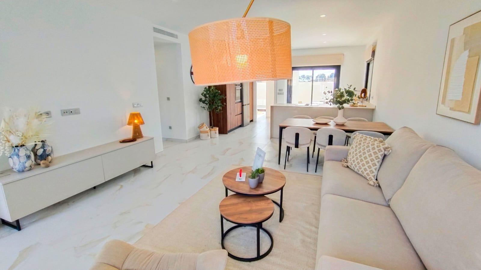 For sale - 3 Bedroom 2 Bathroom Villa in Pilar de La Horadada - Pinar De Campoverde  - Alicante