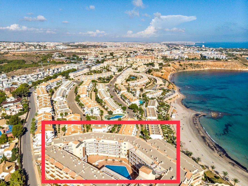 For sale - 3 Bedroom 2 Bathroom Apartment in Cabo Roig - Campoamor  - Alicante