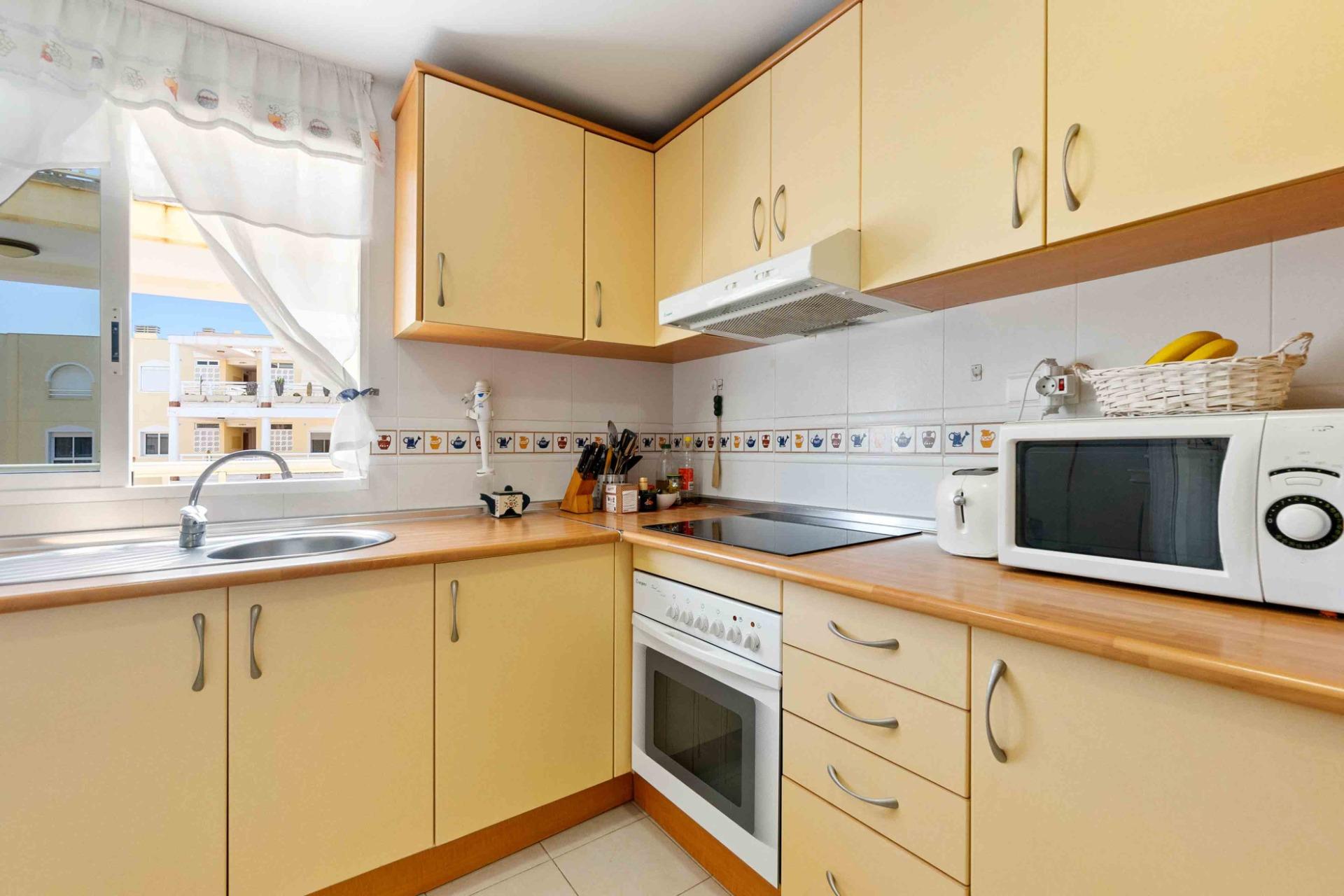 For sale - 3 Bedroom 2 Bathroom Apartment in Cabo Roig - Campoamor  - Alicante