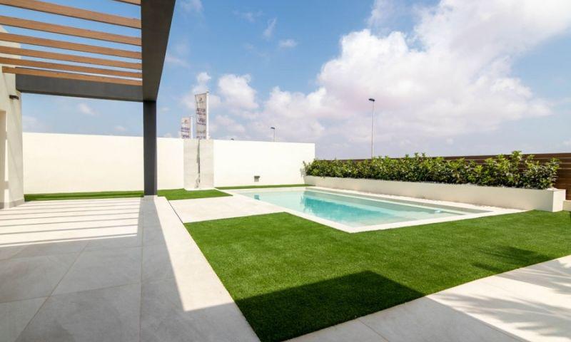 For sale - 3 Bedroom 4 Bathroom Villa in Torrevieja - Los Altos  - Alicante