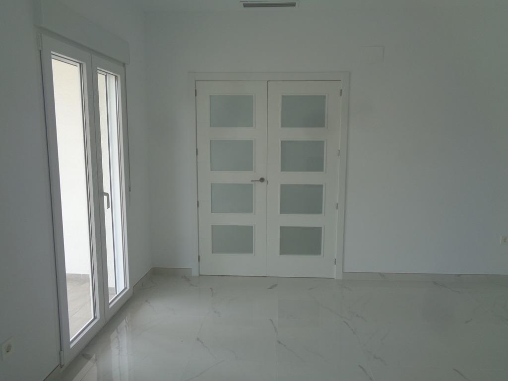 For sale - 4 Bedroom 3 Bathroom Villa in Pinoso - Camino Del Prado  - Alicante