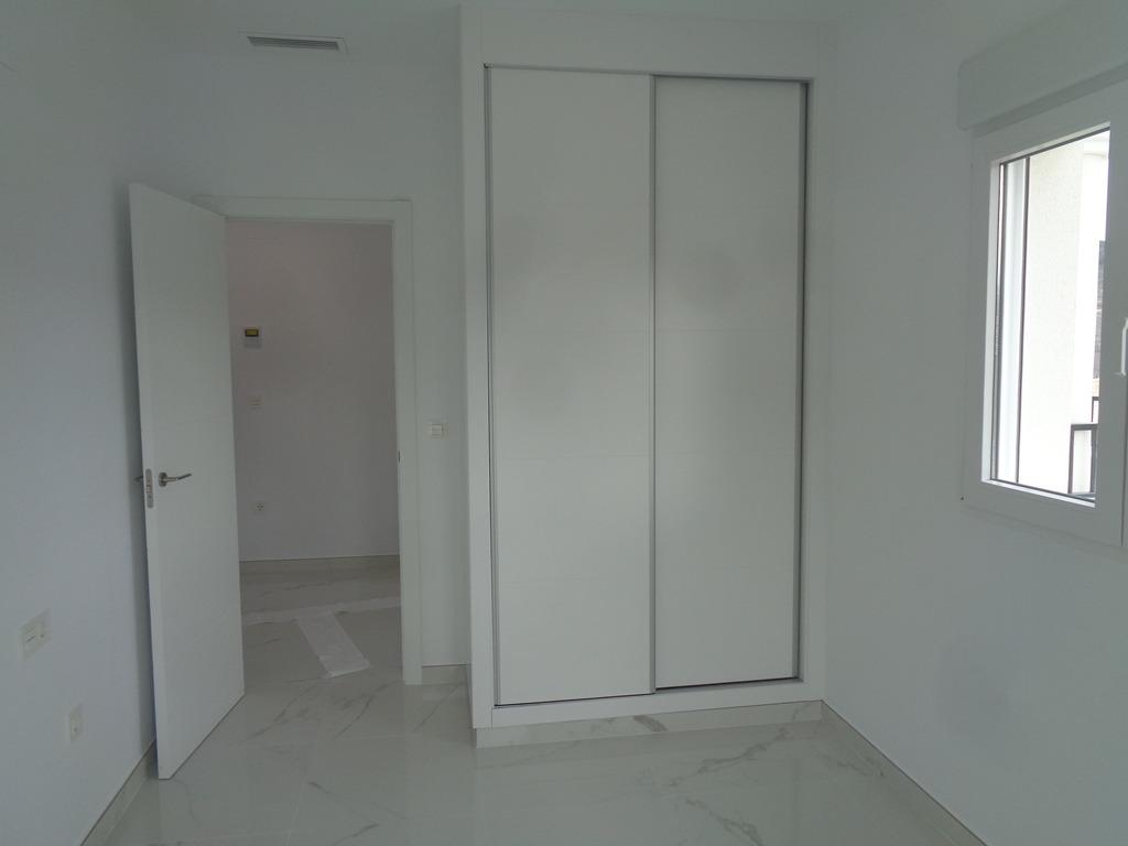 For sale - 4 Bedroom 3 Bathroom Villa in Pinoso - Camino Del Prado  - Alicante