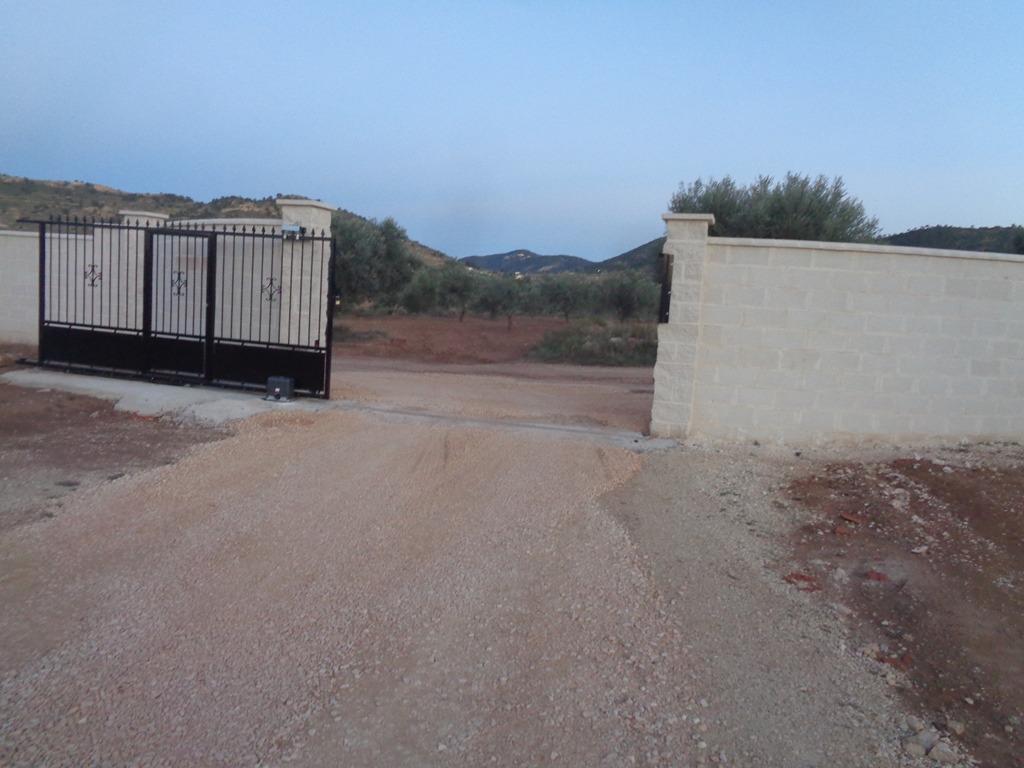 For sale - 4 Bedroom 3 Bathroom Villa in Pinoso - Camino Del Prado  - Alicante