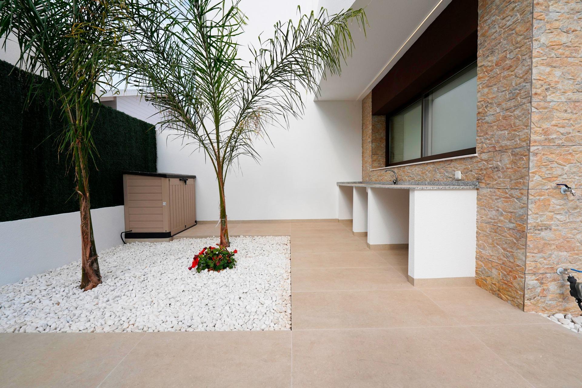 For sale - 4 Bedroom 3 Bathroom Villa in Almoradi - Las Heredades  - Alicante