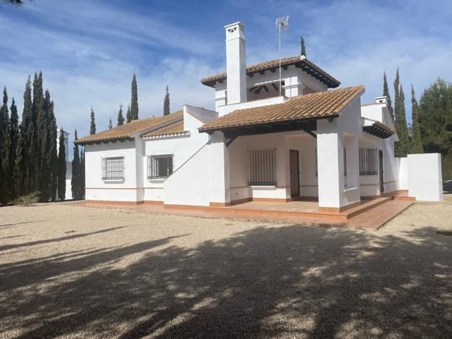 3 Bedroom 2 Bathroom Villa in Fuente Álamo