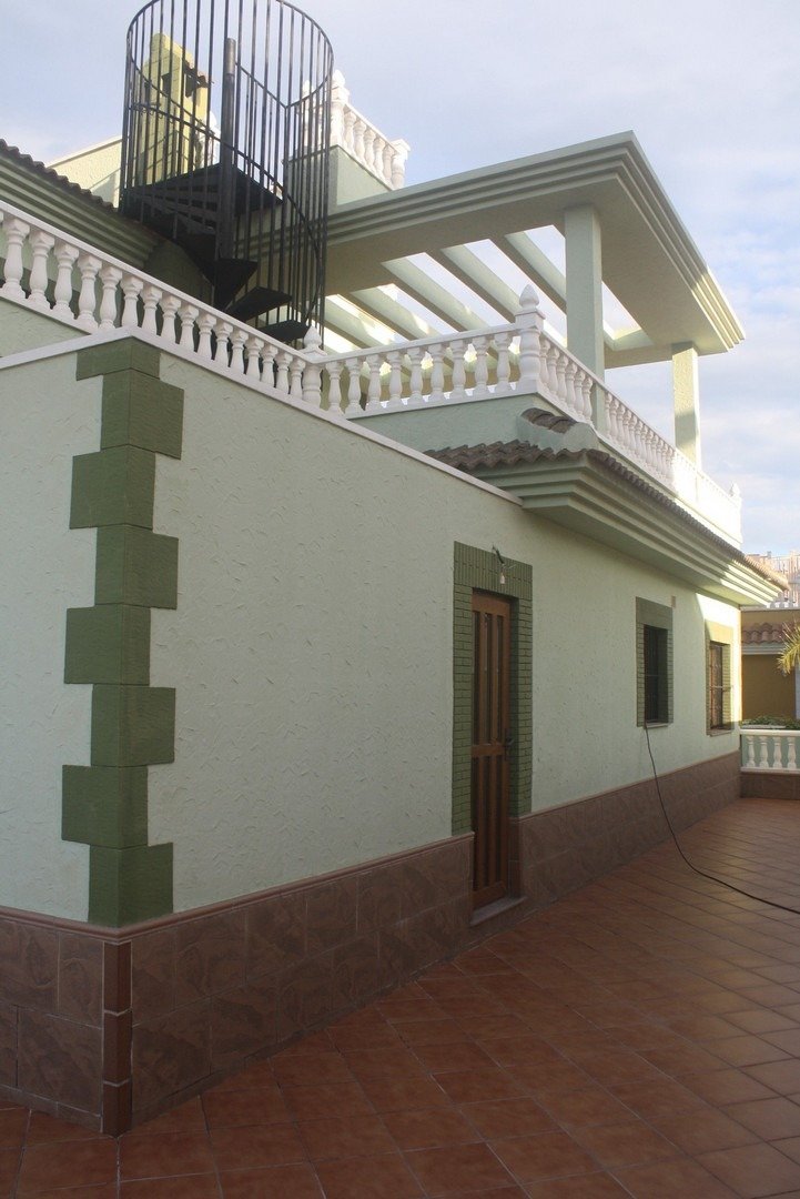 For sale - 3 Bedroom 4 Bathroom Villa in Torrevieja - Los Altos  - Alicante