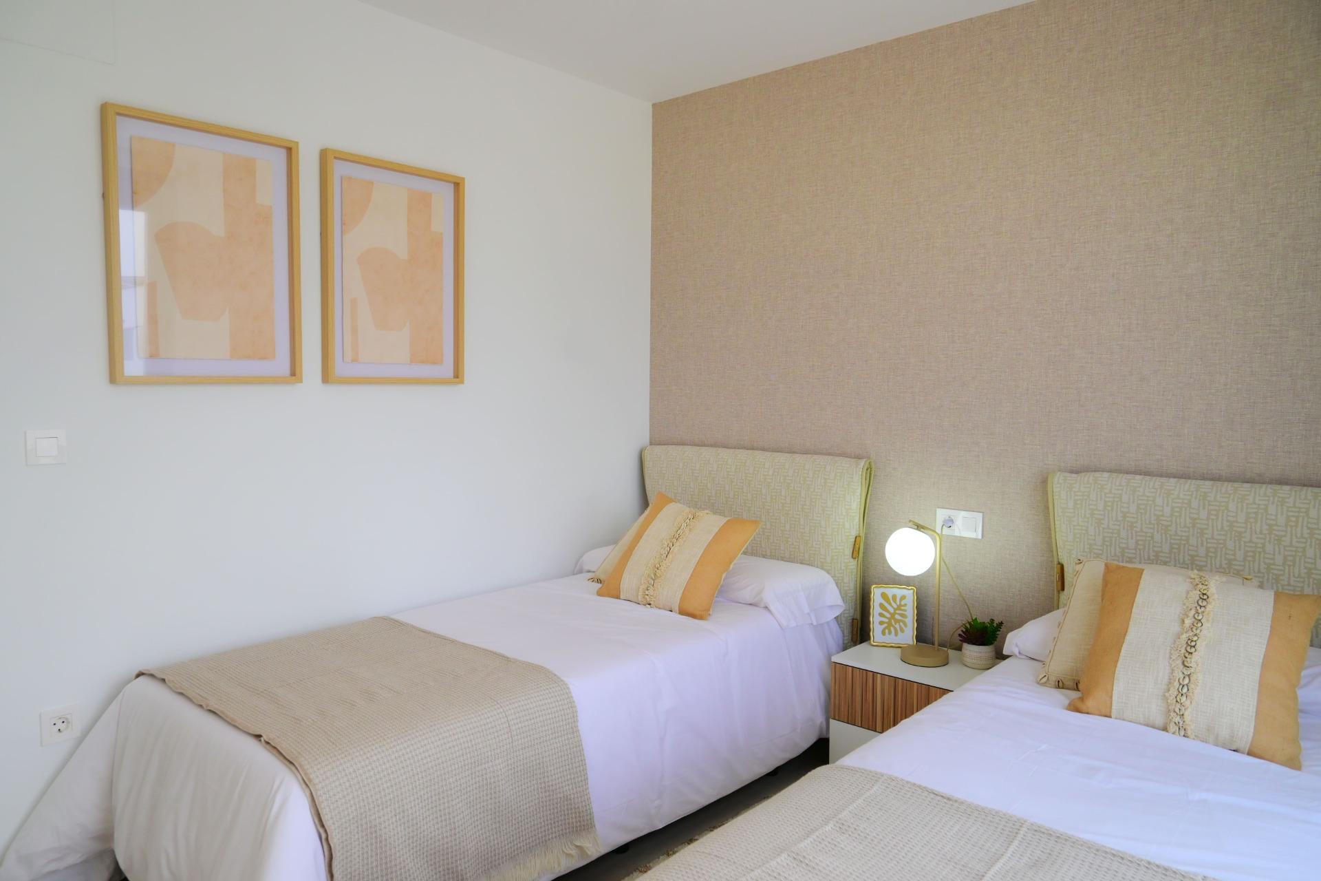 For sale - 3 Bedroom 3 Bathroom Villa in Dolores - polideportivo  - Alicante