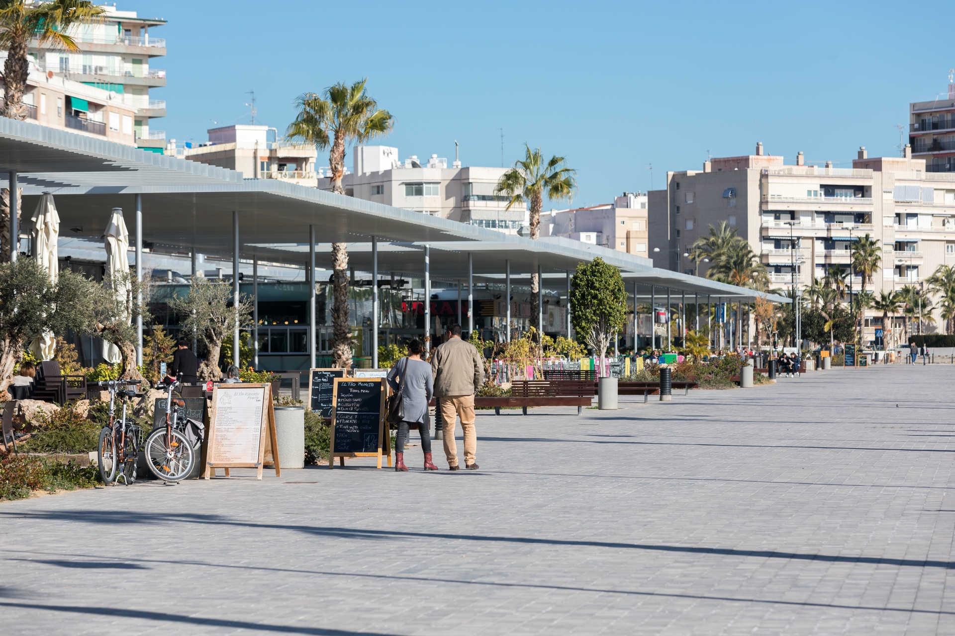 For sale - 3 Bedroom 2 Bathroom Apartment in Santa Pola - Estacion de autobuses  - Alicante