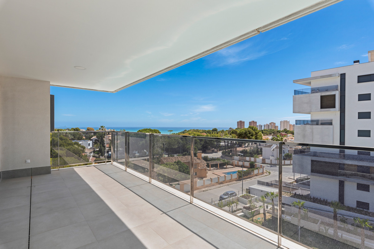 New Build - Key Ready - 2 Bedroom 2 Bathroom Apartment Middle Floor in Campoamor - , Campoamor, Alicante, Spain - Alicante