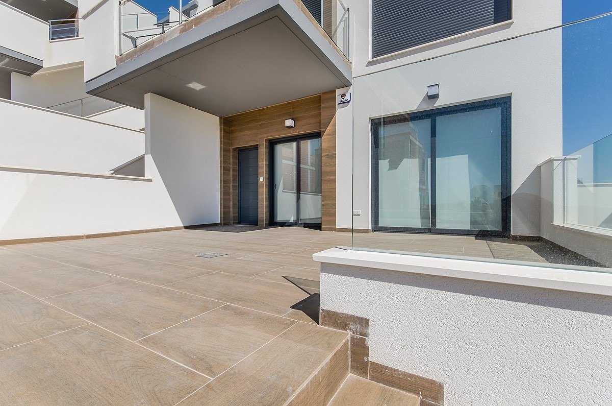 For sale - 2 Bedroom 2 Bathroom Bungalow in San Miguel de Salinas - VistaBella Golf  - Alicante