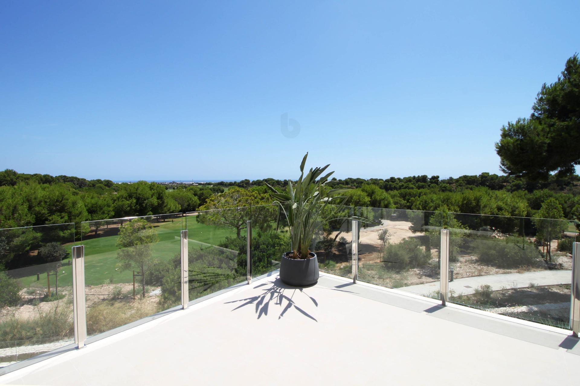 For sale - 3 Bedroom 2 Bathroom Apartment in Pilar de La Horadada - Lo Romero Golf  - Alicante