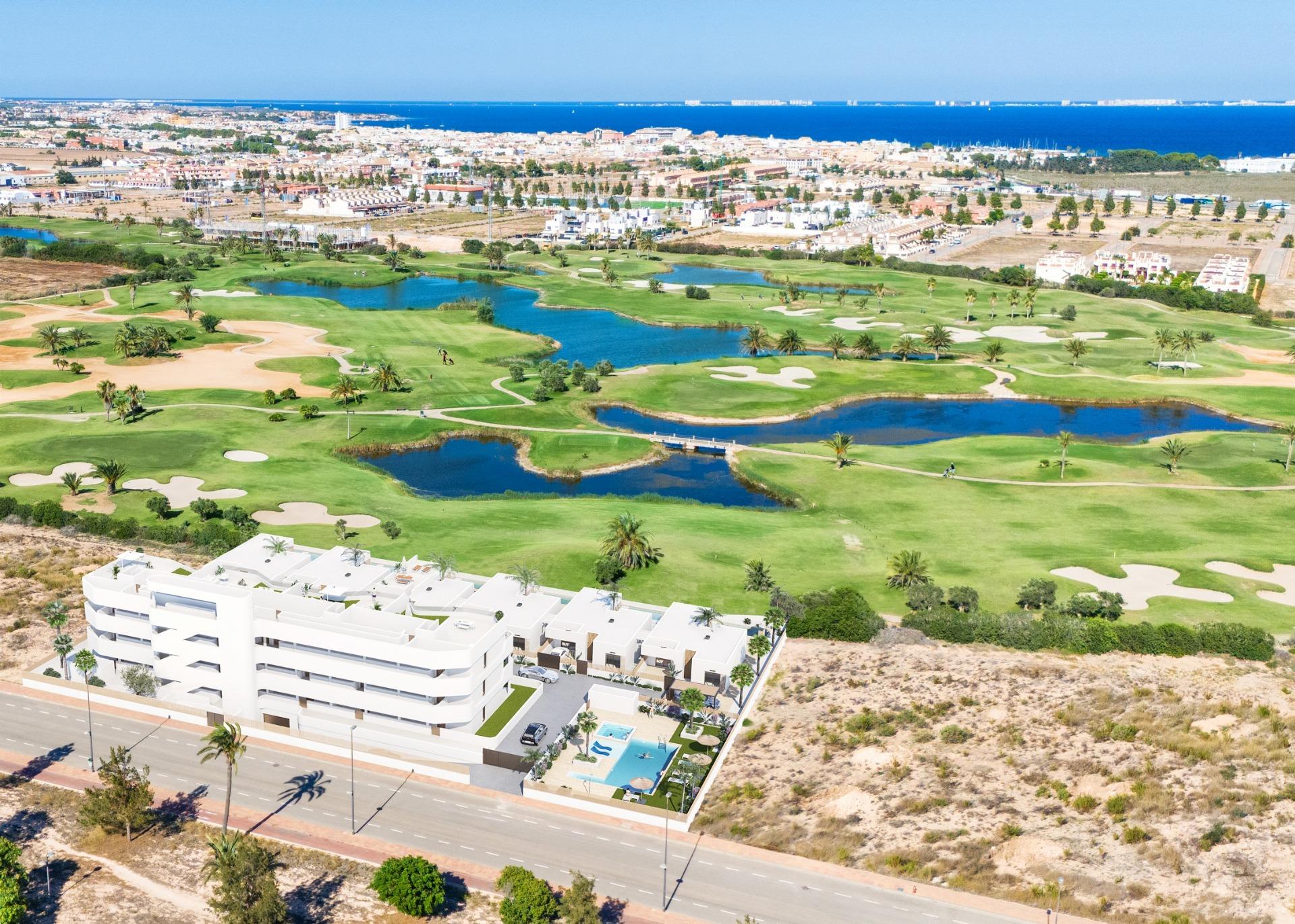 For sale - 2 Bedroom 2 Bathroom Apartment in Los Alcazares - Serena Golf  - Murcia