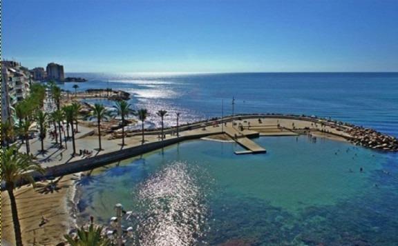 For sale - 3 Bedroom 2 Bathroom Apartment in Torrevieja - Playa de El Cura  - Alicante