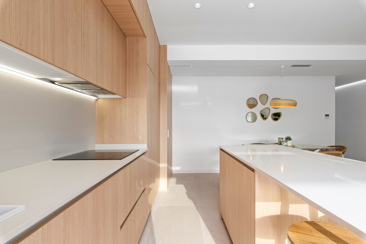 For sale - 3 Bedroom 2 Bathroom House - Detached Villa in Torrevieja - El Chaparral  - Alicante