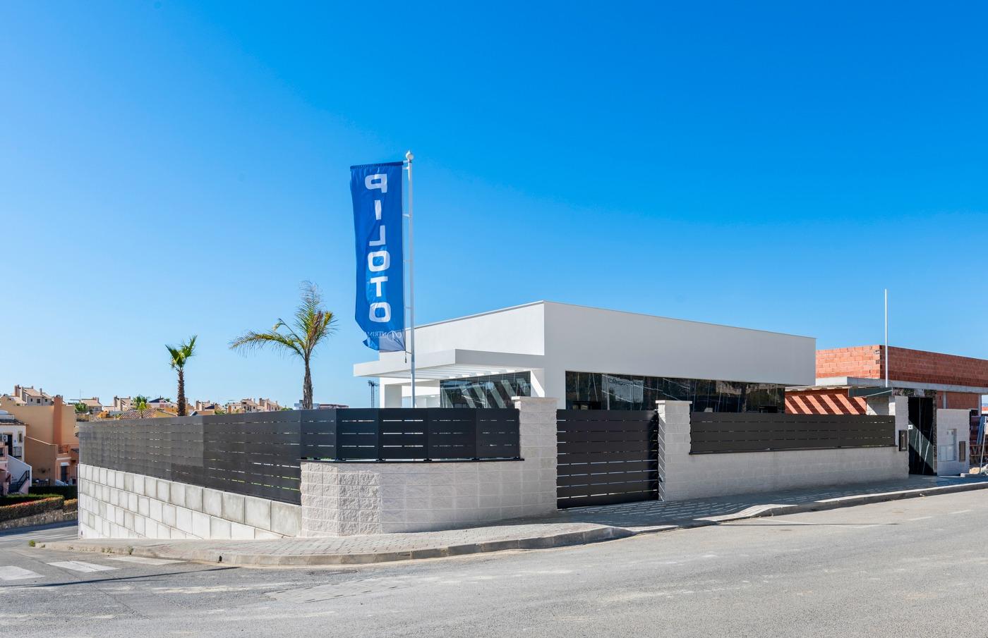 New Build - 3 Bedroom 2 Bathroom Villa in Algorfa - La Finca Golf  - Alicante