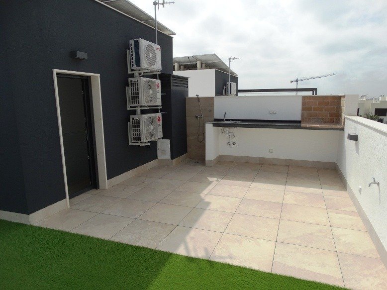 New Build - 3 Bedroom 3 Bathroom Villa in Pilar de La Horadada - pueblo  - Alicante
