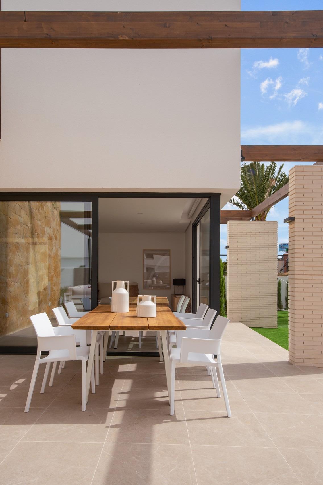 New Build - 4 Bedroom 4 Bathroom Villa in Cabo Roig - Campoamor  - Alicante