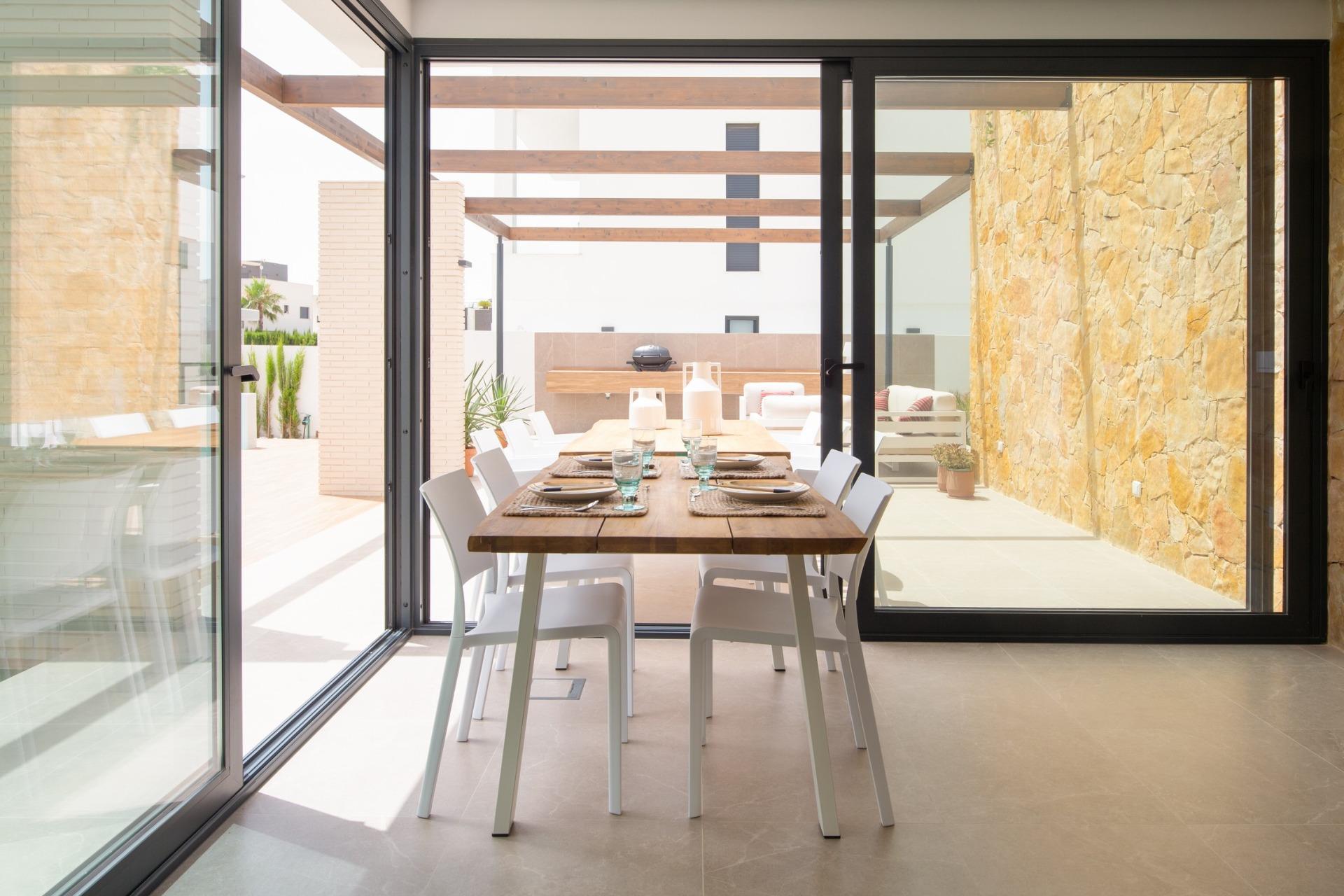 New Build - 4 Bedroom 4 Bathroom Villa in Cabo Roig - Campoamor  - Alicante