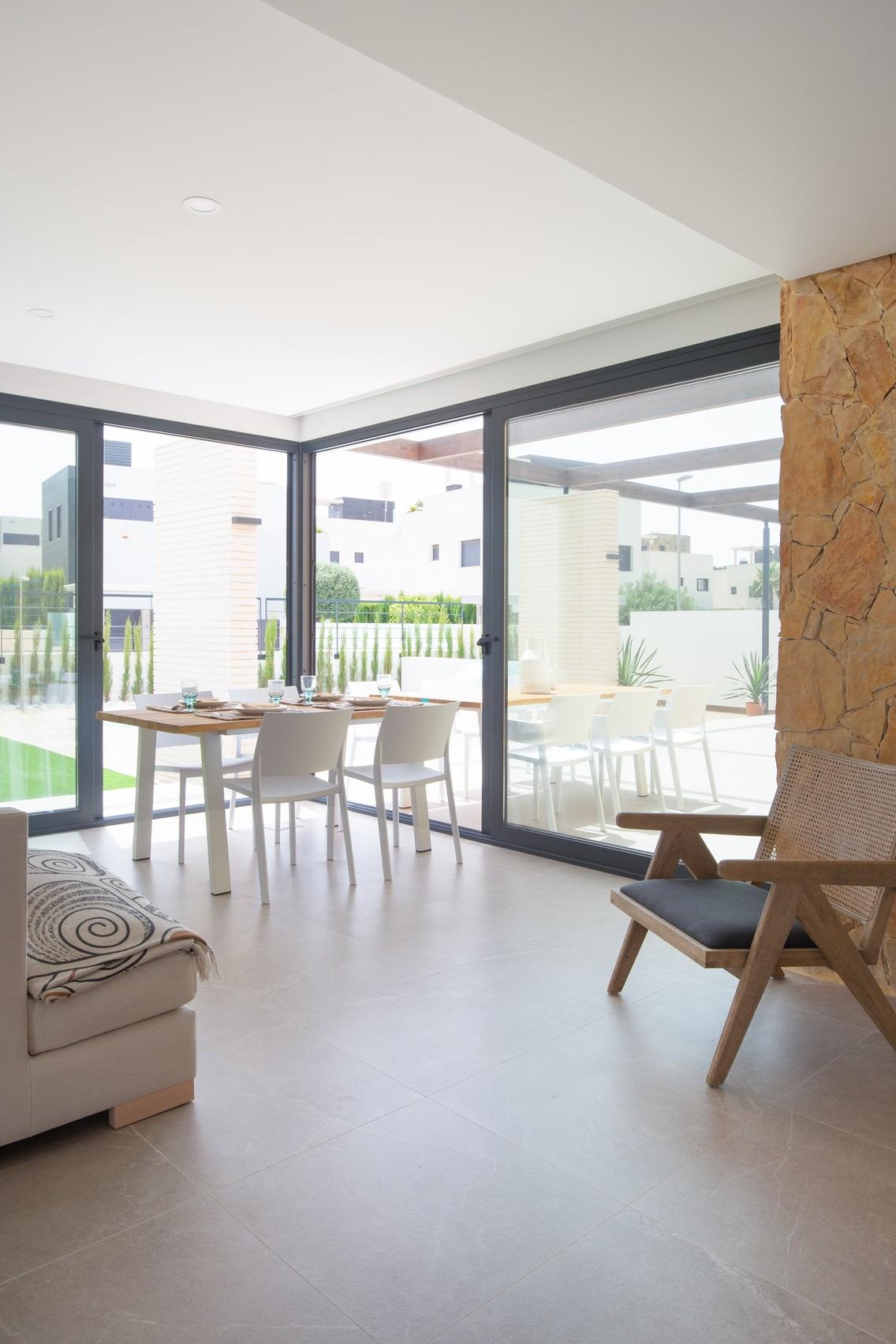 New Build - 4 Bedroom 4 Bathroom Villa in Cabo Roig - Campoamor  - Alicante