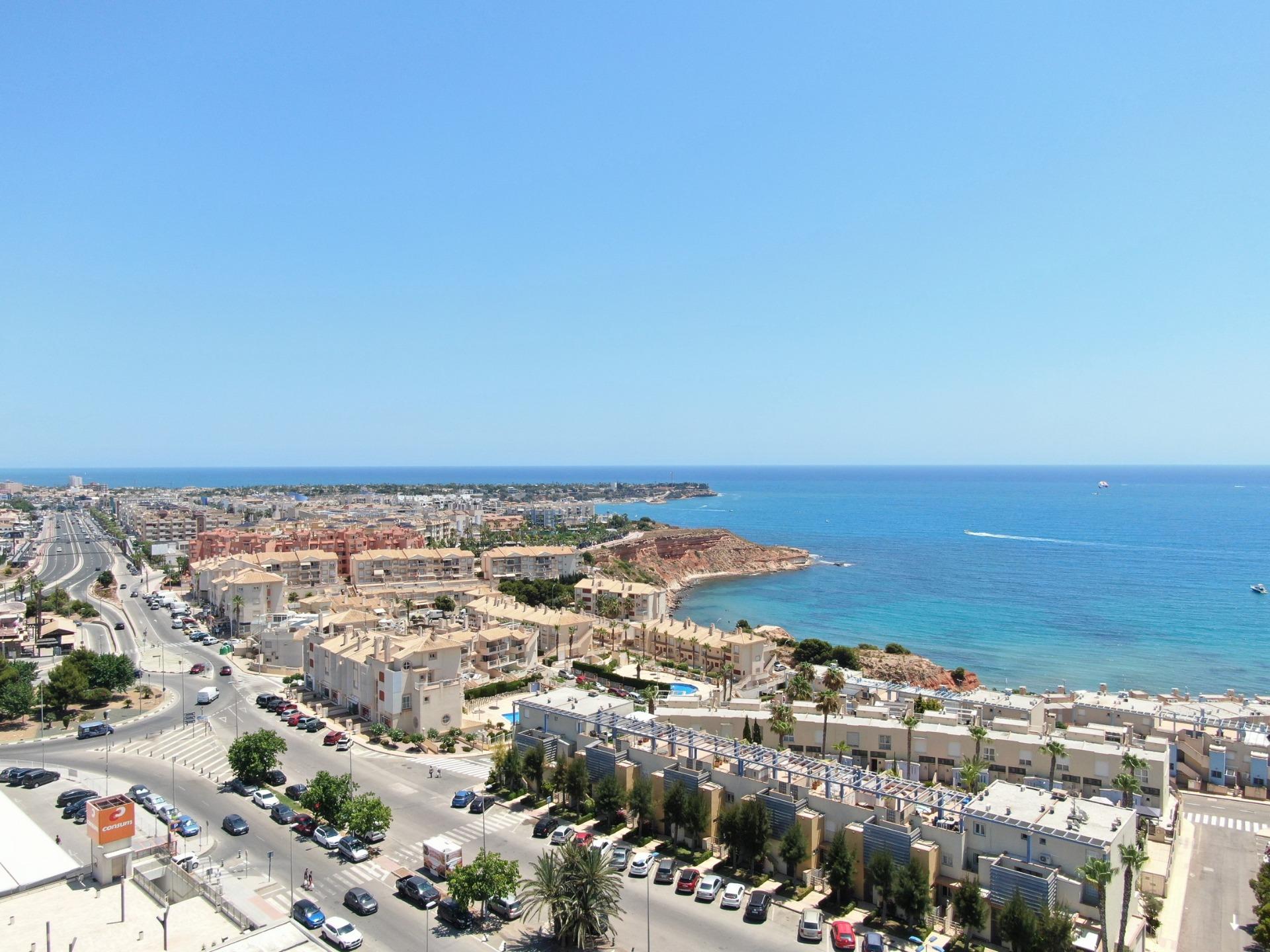 New Build - 4 Bedroom 4 Bathroom Villa in Cabo Roig - Campoamor  - Alicante