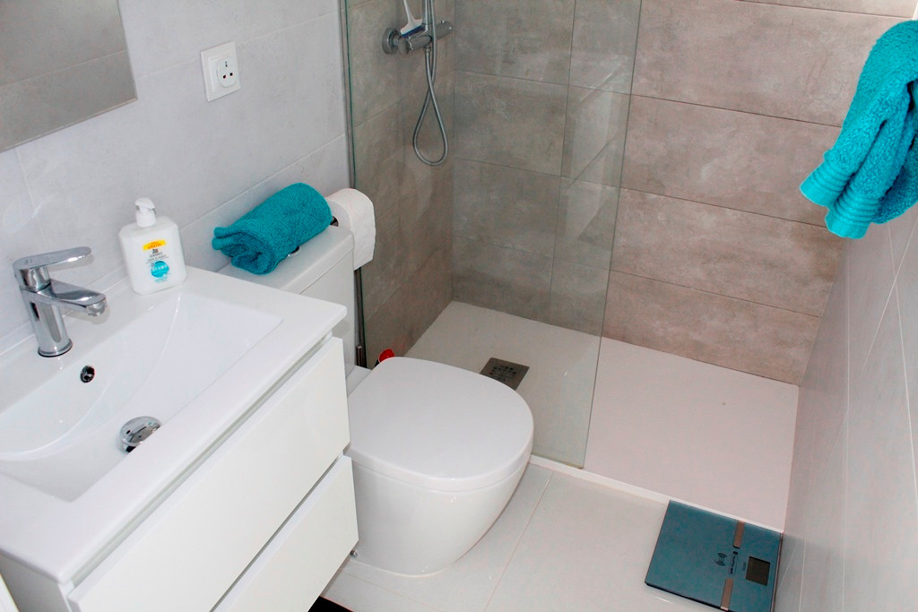 For sale - 3 Bedroom 3 Bathroom House - Detached Villa in San Miguel de Salinas - San Miguel de Salinas Centro  - Alicante