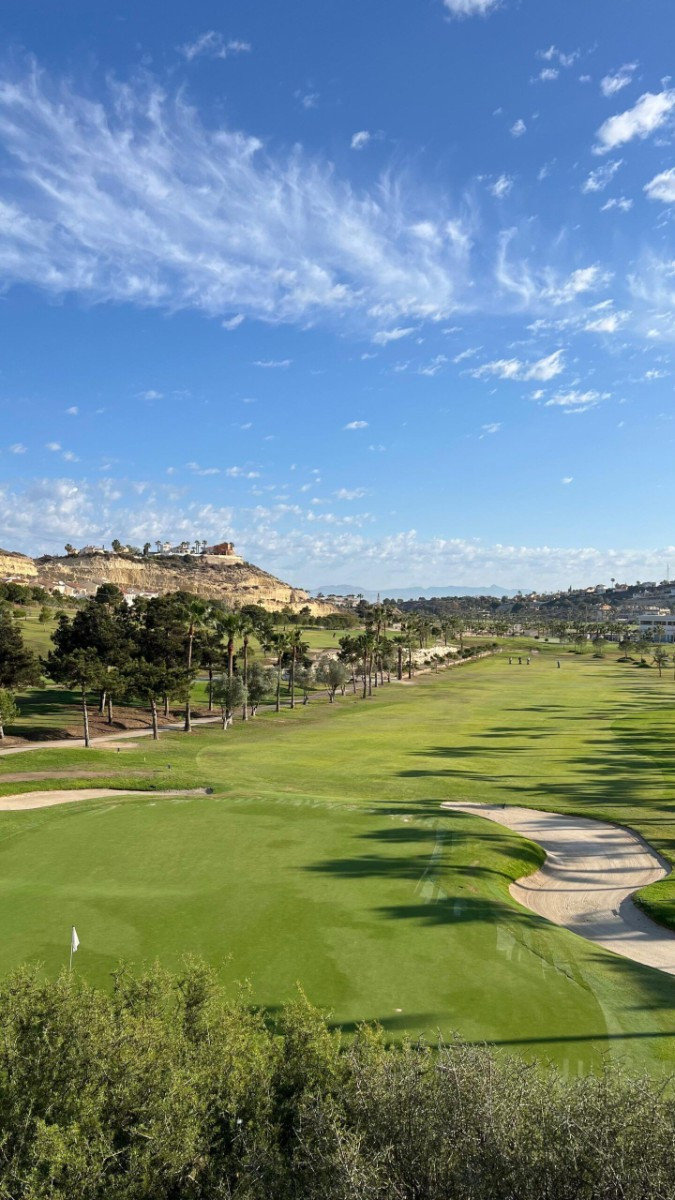 For sale - 5 Bedroom 3 Bathroom House - Detached Villa in Rojales - Ciudad Quesada  - Alicante