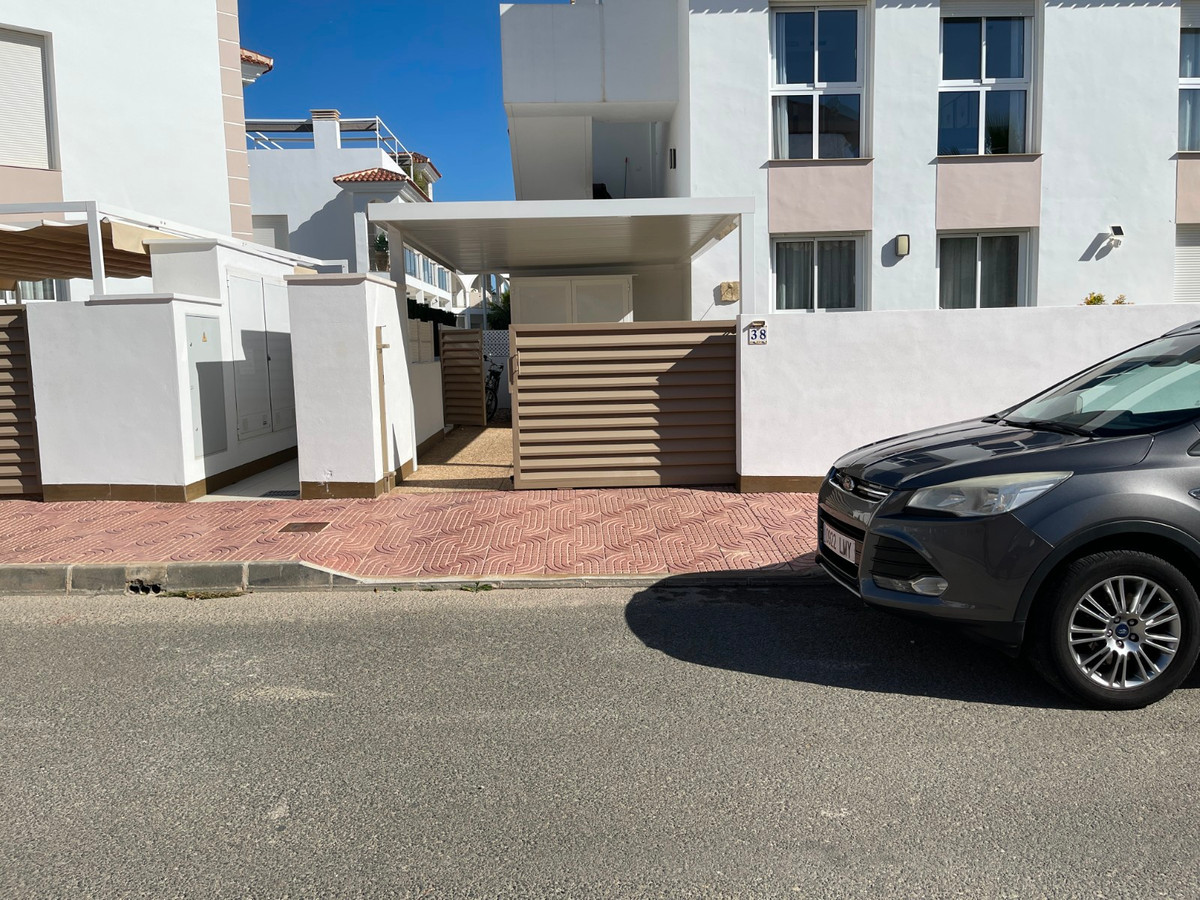 For sale - 2 Bedroom 2 Bathroom Apartment - Ground Floor Apartment in Rojales - Ciudad Quesada  - Alicante