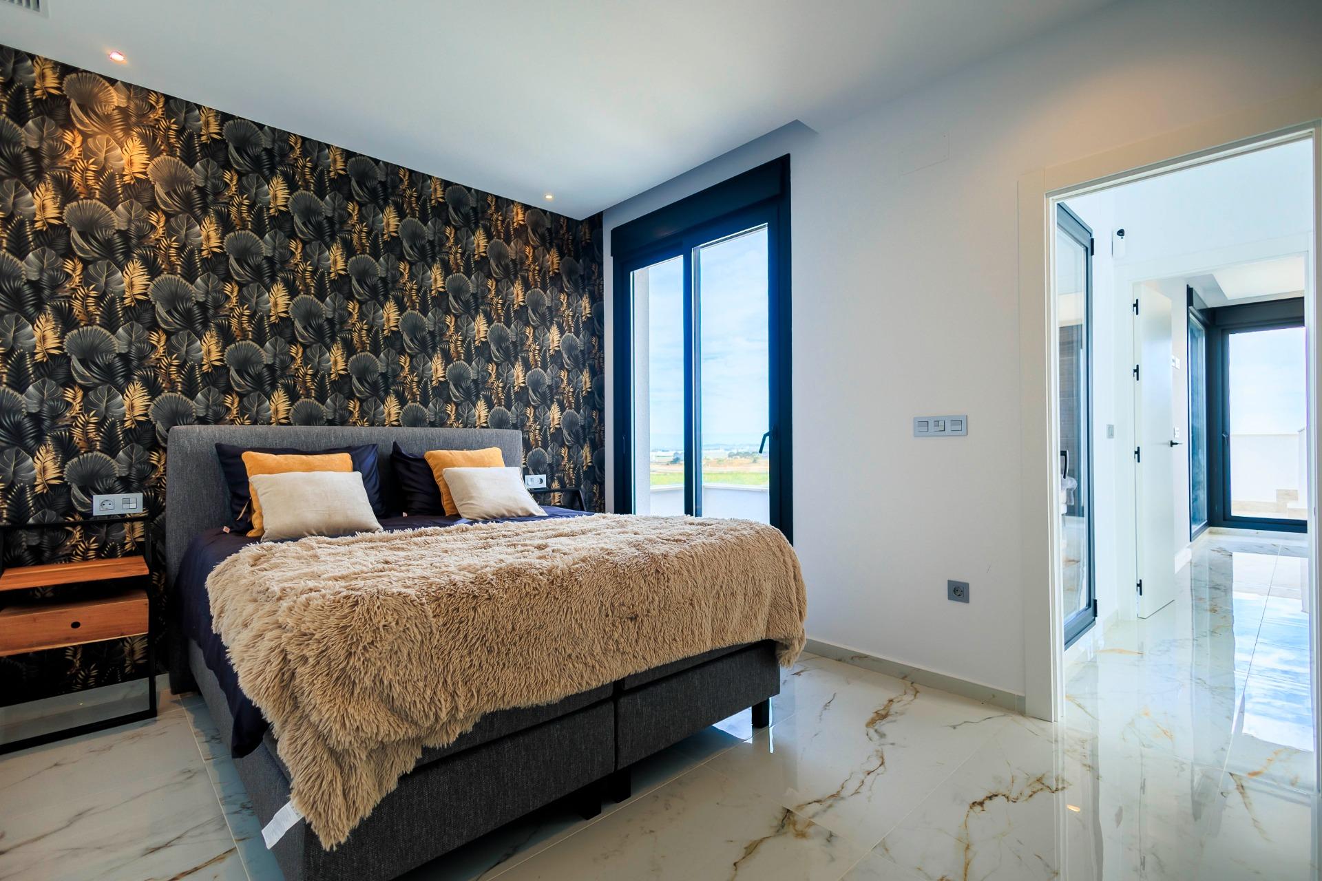 For sale - 3 Bedroom 3 Bathroom Villa in Pilar de La Horadada - Lo Romero Golf  - Alicante
