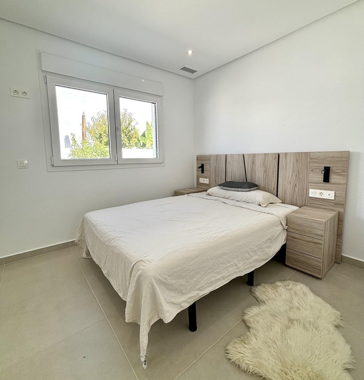 For sale - 3 Bedroom 2 Bathroom Villa in Benijofar - Pueblo  - Alicante