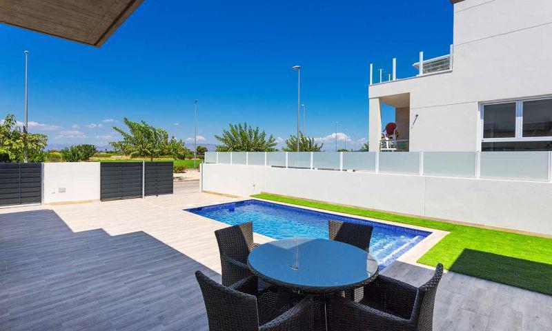 For sale - 3 Bedroom 2 Bathroom Quad House in Daya Nueva - Centro  - Alicante