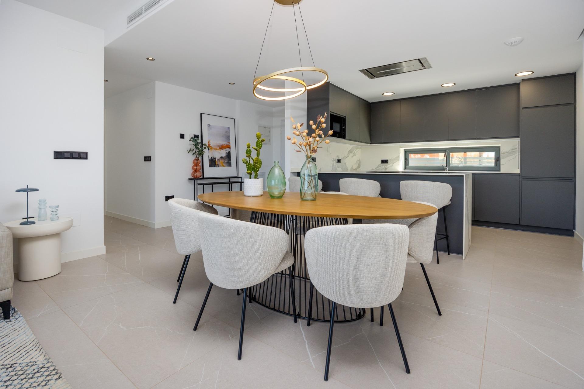 For sale - 3 Bedroom 2 Bathroom Villa in Torrevieja - Sector 25  - Alicante