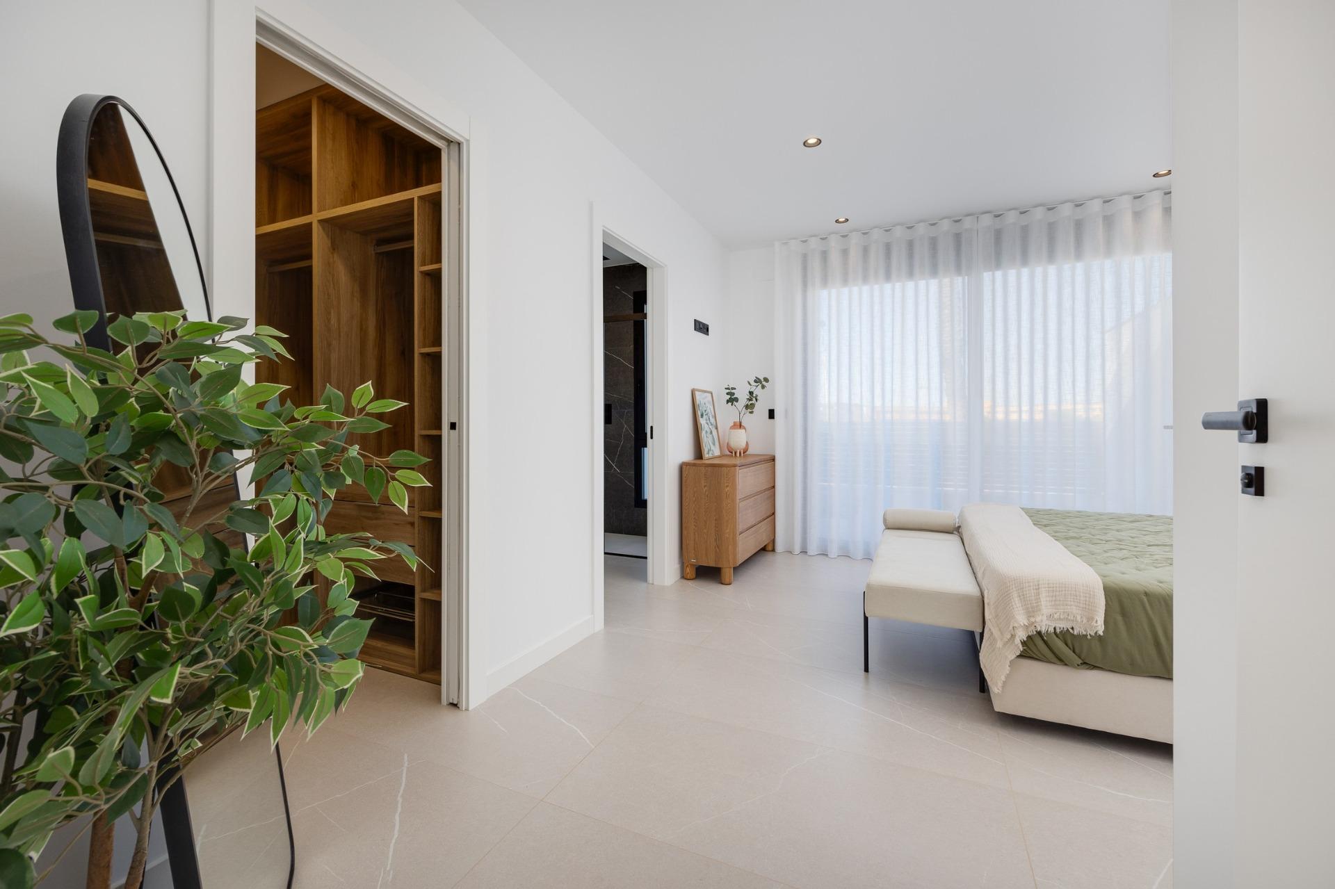 For sale - 3 Bedroom 2 Bathroom Villa in Torrevieja - Sector 25  - Alicante