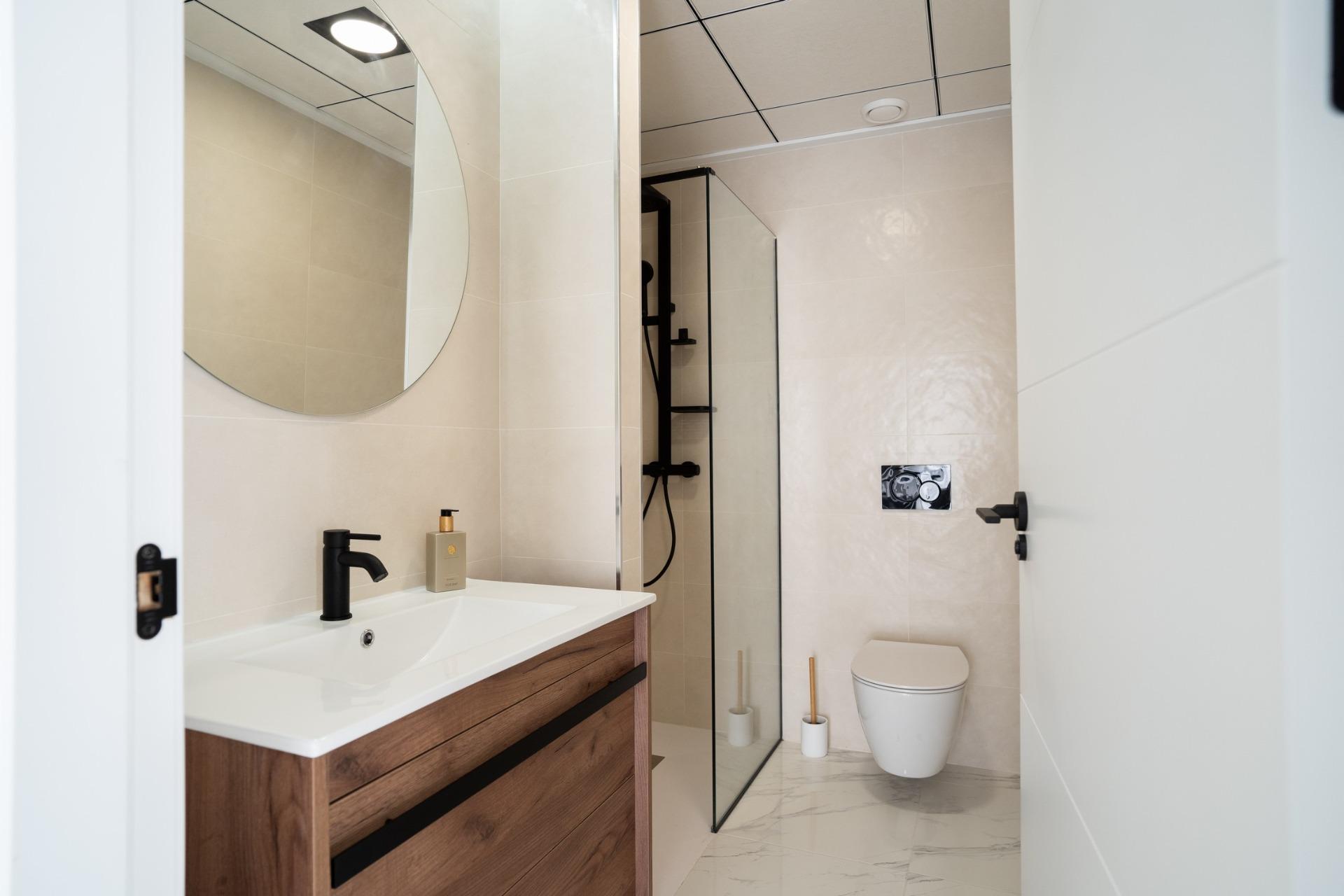 For sale - 3 Bedroom 2 Bathroom Bungalow in Pilar de La Horadada - pueblo  - Alicante