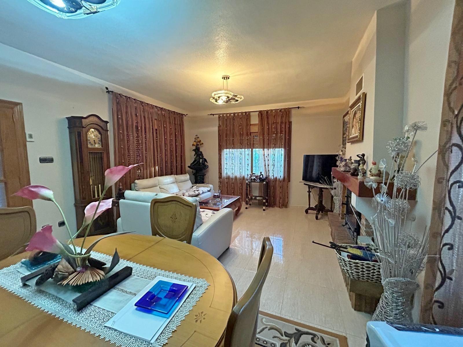 For sale - 3 Bedroom 2 Bathroom Villa in Cabo Roig - Campoamor  - Alicante