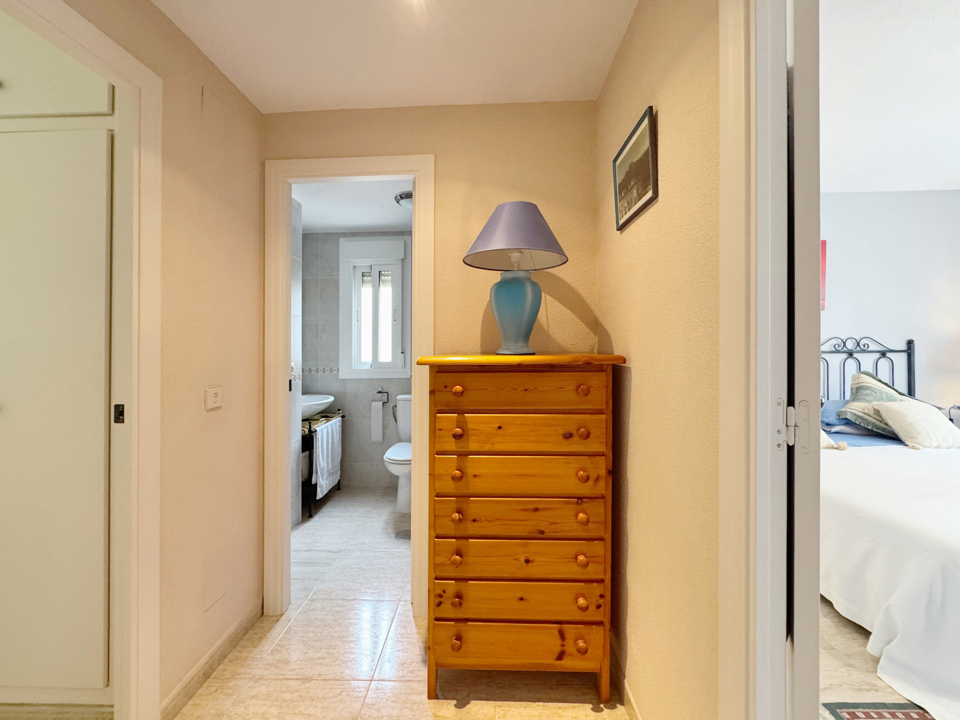 For sale - 2 Bedroom 2 Bathroom Apartment in Punta Prima - Punta Prima  - Alicante
