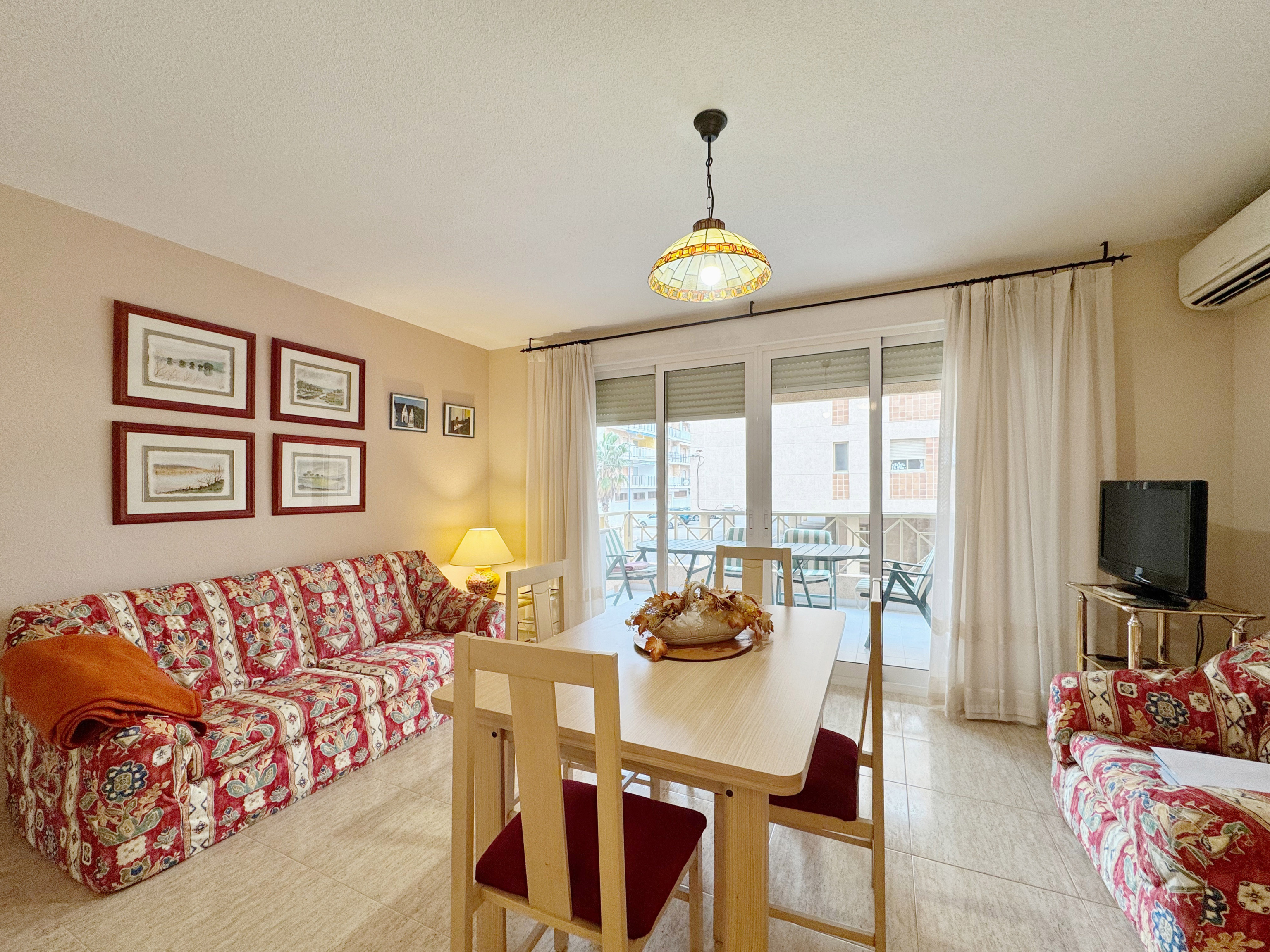 For sale - 2 Bedroom 2 Bathroom Apartment in Punta Prima - Punta Prima  - Alicante