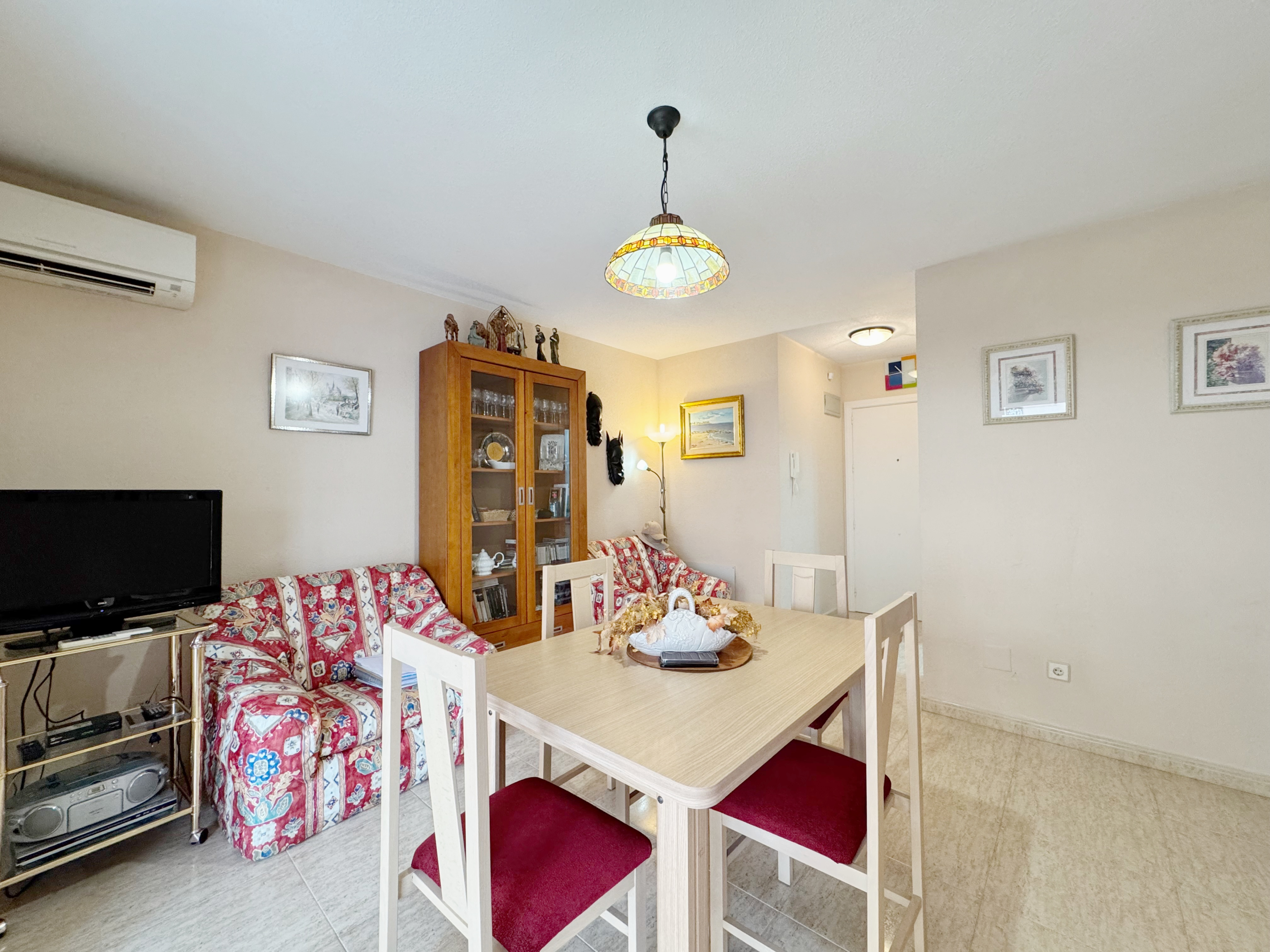 For sale - 2 Bedroom 2 Bathroom Apartment in Punta Prima - Punta Prima  - Alicante
