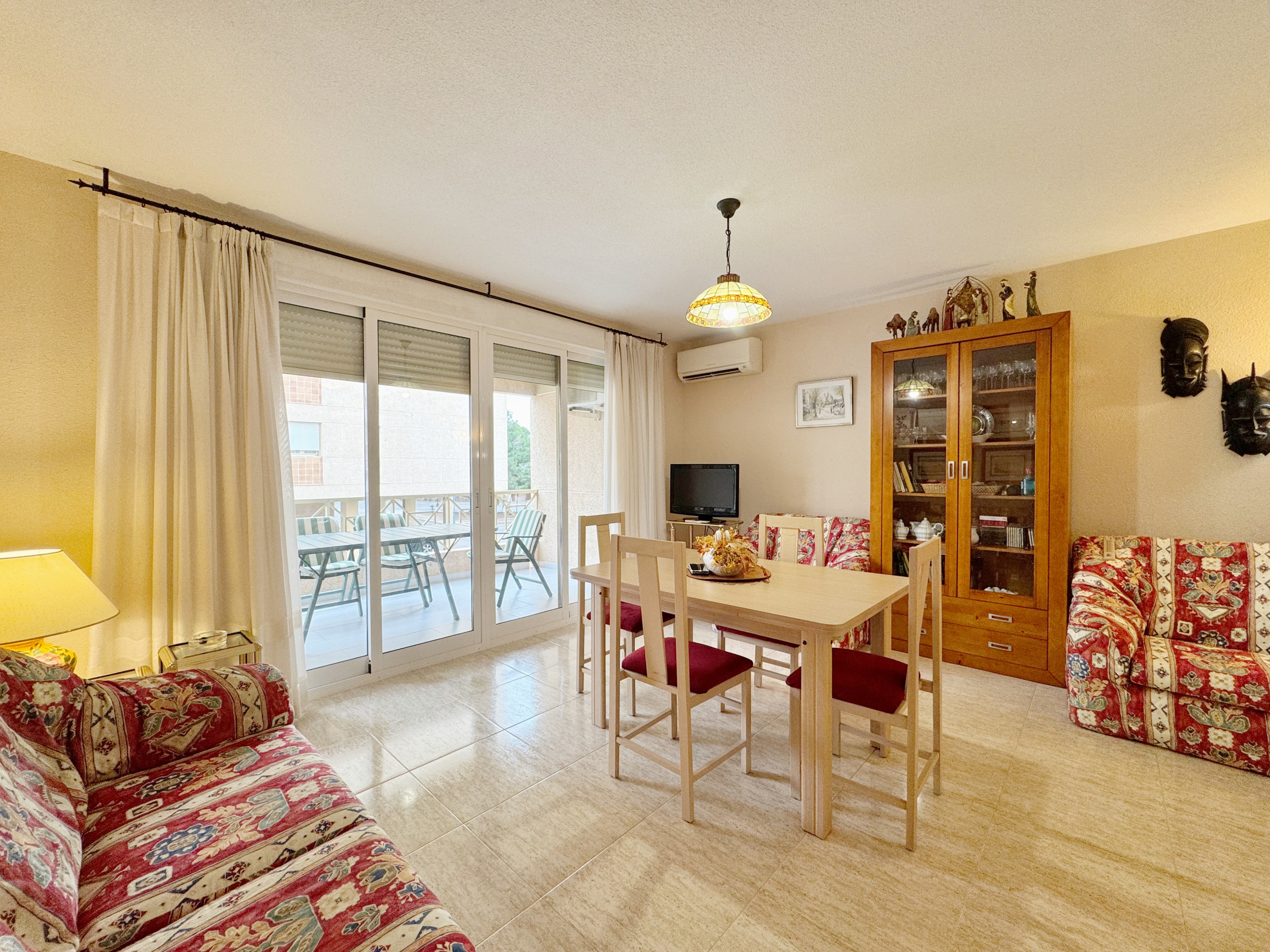 For sale - 2 Bedroom 2 Bathroom Apartment in Punta Prima - Punta Prima  - Alicante