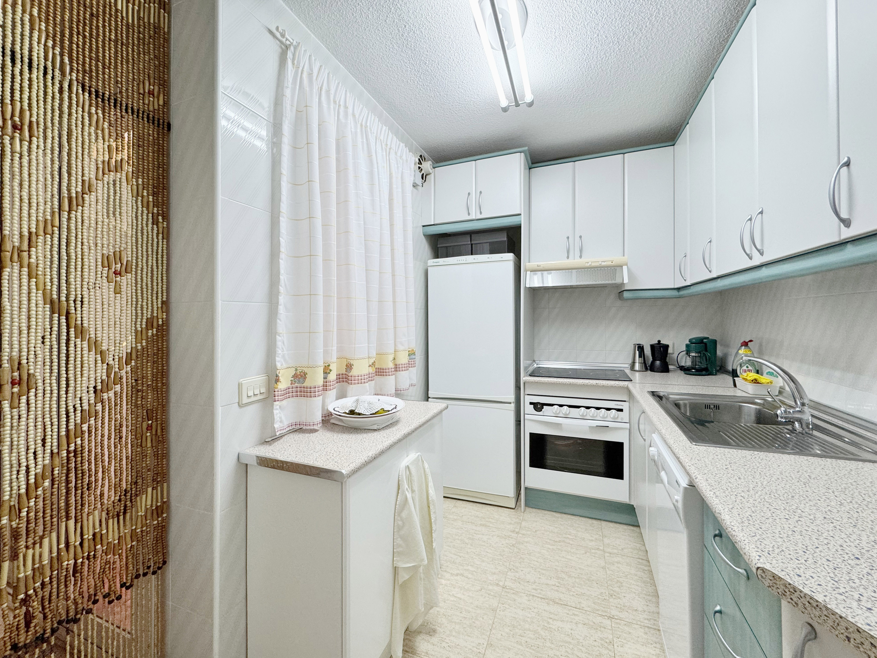 For sale - 2 Bedroom 2 Bathroom Apartment in Punta Prima - Punta Prima  - Alicante