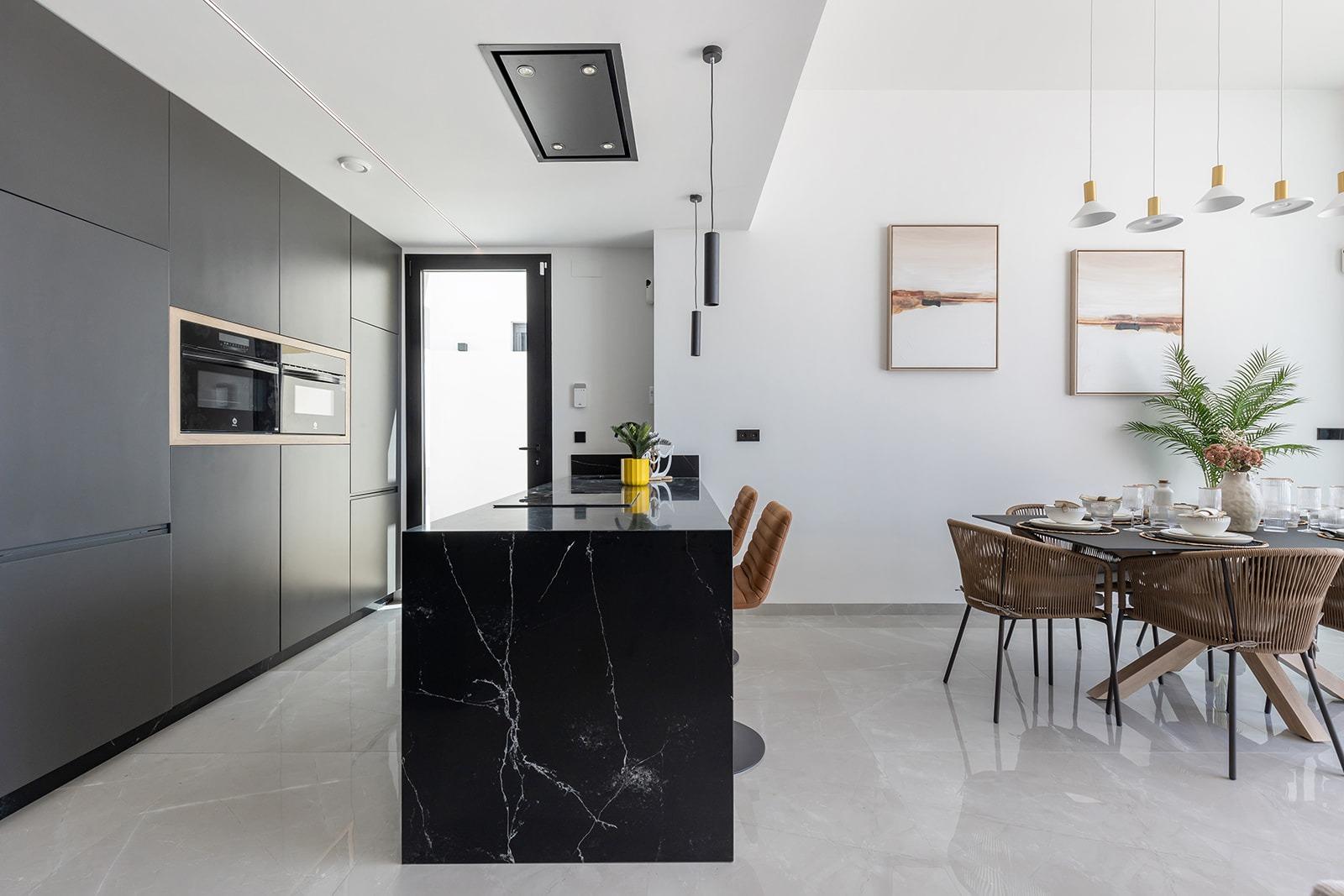 For sale - 3 Bedroom 2 Bathroom Villa in Torrevieja - Los Balcones  - Alicante