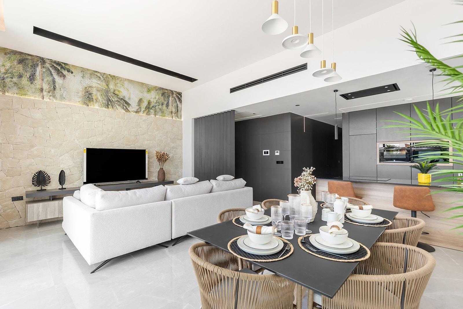 For sale - 3 Bedroom 2 Bathroom Villa in Torrevieja - Los Balcones  - Alicante