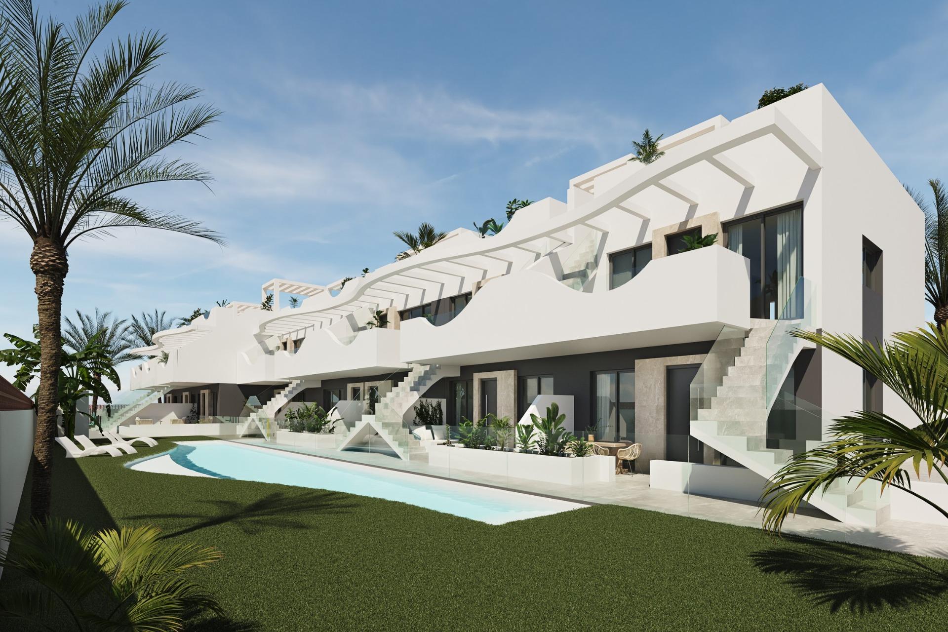 For sale - 2 Bedroom 2 Bathroom Bungalow in Pilar de La Horadada - Parque Ramon eugenio Escudero  - Alicante