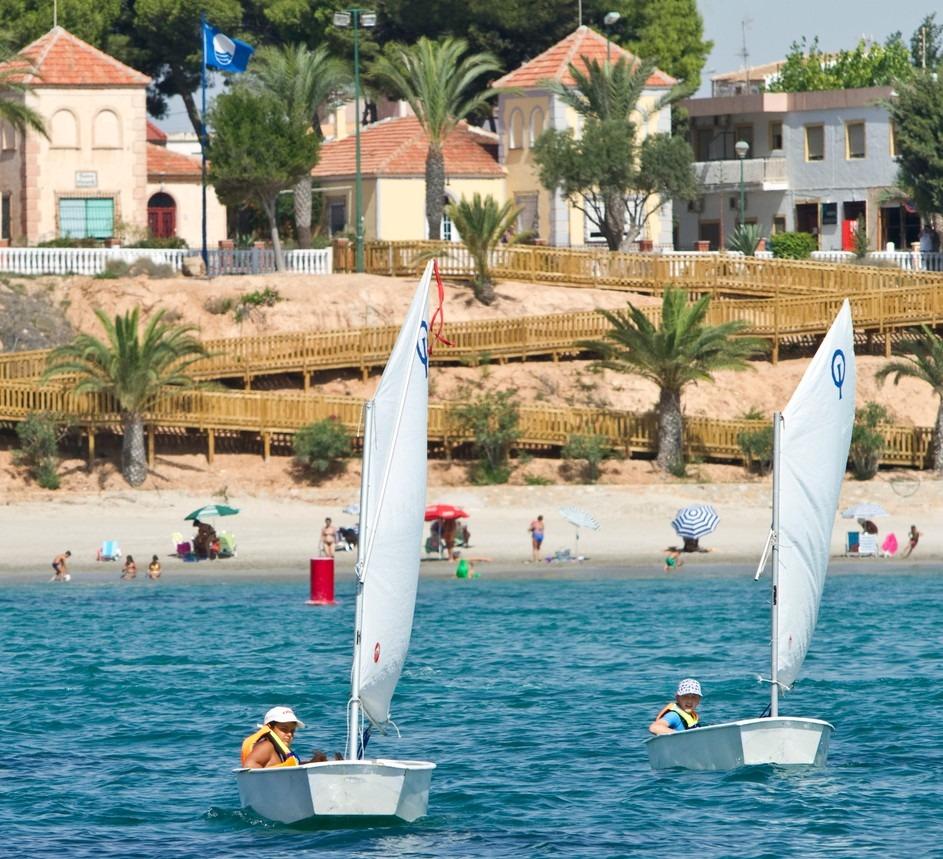 For sale - 3 Bedroom 2 Bathroom Bungalow in Pilar de La Horadada - Parque Ramon eugenio Escudero  - Alicante