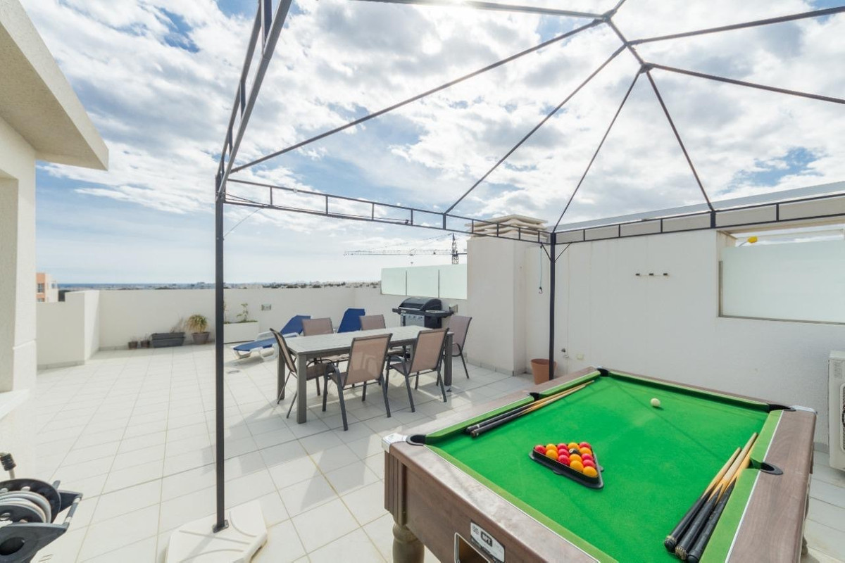 For sale - 3 Bedroom 2 Bathroom Apartment - Penthouse in Orihuela - Los Dolses  - Alicante