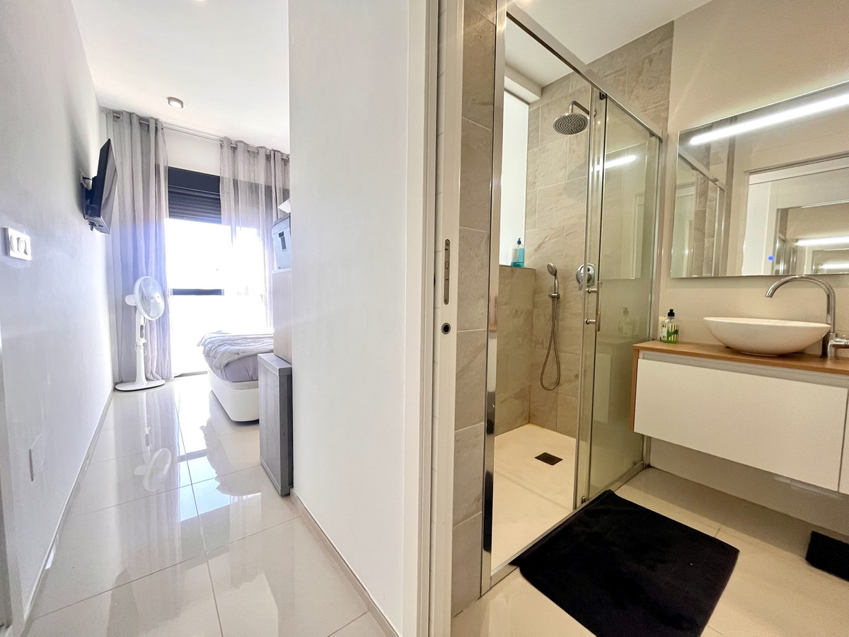 For sale - 3 Bedroom 2 Bathroom Apartment - Penthouse in Orihuela - Los Dolses  - Alicante